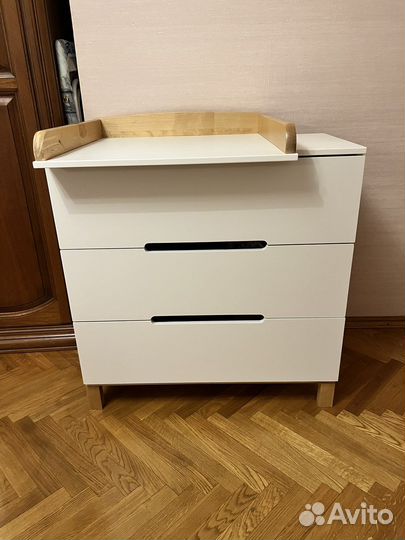 Пеленальный комод белый