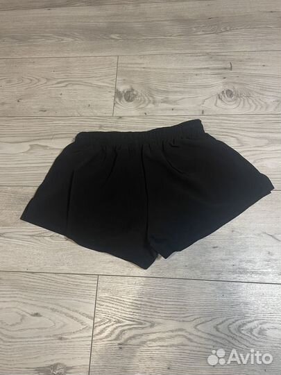 Шорты спортивные женские