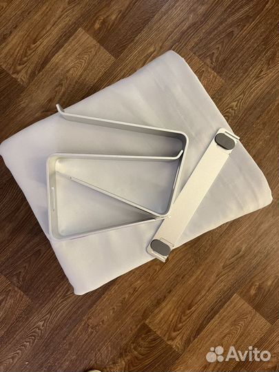 Подставка под ноутбук металлическая