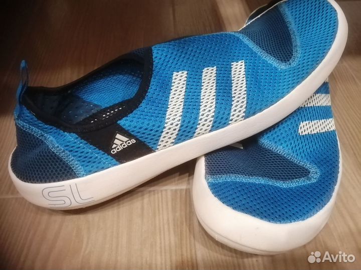 Коралловые тапочки(аквашузы) adidas