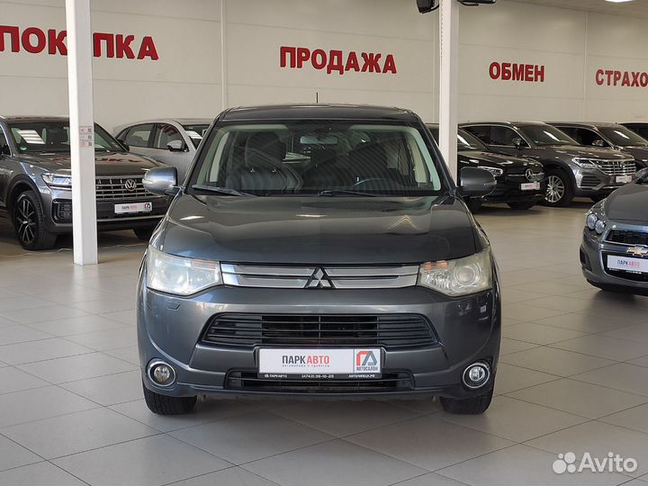 Mitsubishi Outlander 2.0 CVT, 2014, 130 000 км