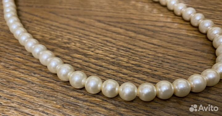 Бусы из искусственного жемчуга