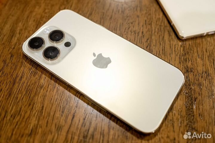 iPhone 14 pro 128 gold