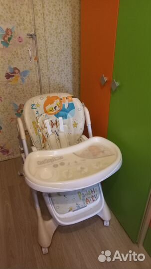 Детский стульчик для кормления