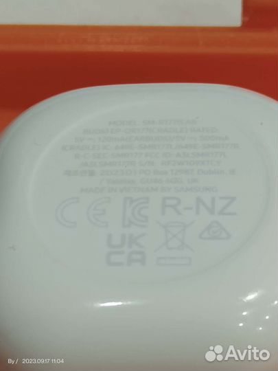 Беспроводные наушники Samsung Buds 2 бу оригинал