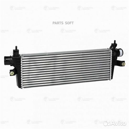 Интеркулер toyota hilux (15) /fortuner (15) 2.4TD/2.8TD lric1925 luzar