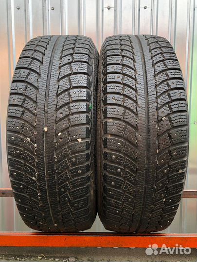 Gislaved Nord Frost 5 225/65 R17 102T