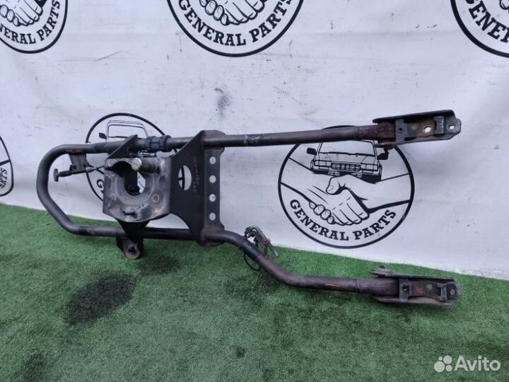 Крепление запасного колеса Toyota Hilux Surf