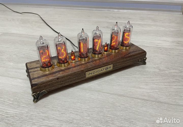 Ламповые часы