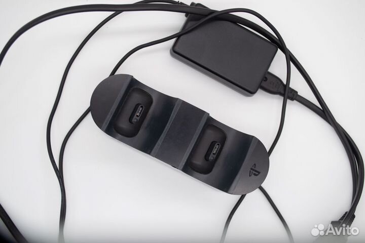 Зарядная станция Dualshock 4 Charging Station