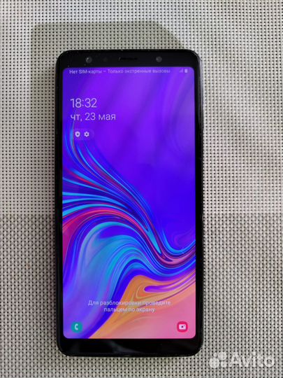 Samsung Galaxy A7 (2018), 4/64 ГБ
