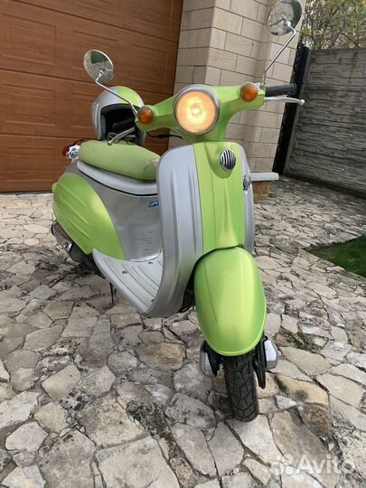 Suzuki Verde