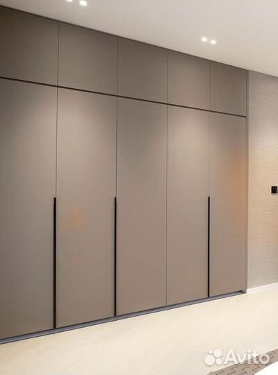 Шкаф в спальню на заказ