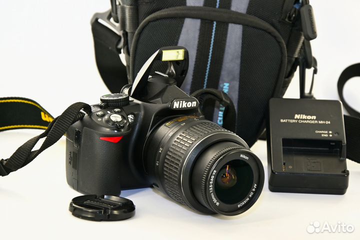 Nikon D3100 14.2MP цифрозеркалка Kit AF-S VR 18-55