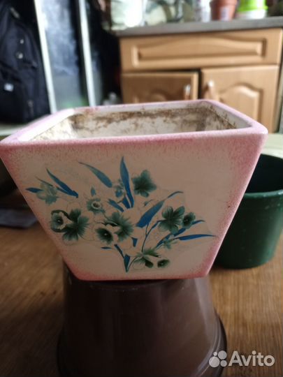 Цветочные горшки