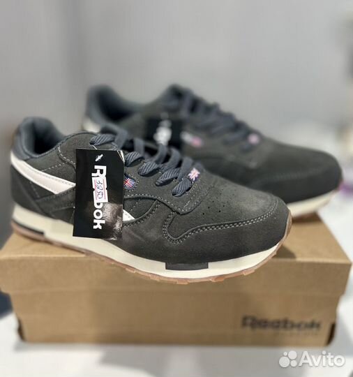 Кроссовки reebok classic