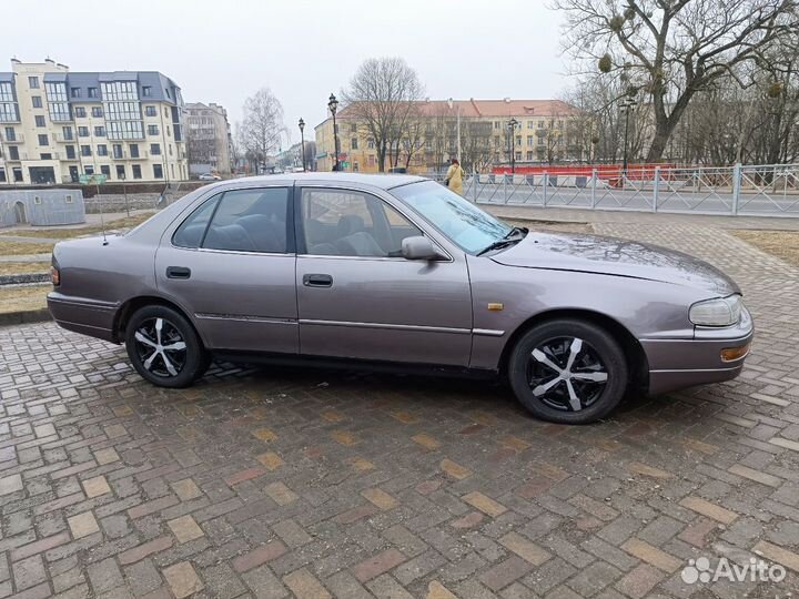 Toyota Camry 2.2 МТ, 1992, 449 990 км