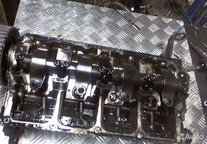 Головка блока Volkswagen Transporter 1.9 AXB