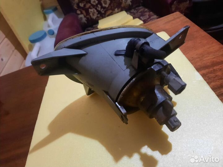 Птф передняя левая volvo S80 2003-2006