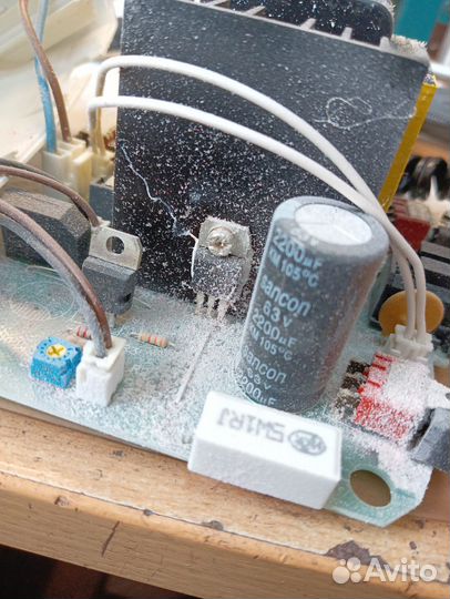 Обслуживание и ремонт маникюрного аппарата