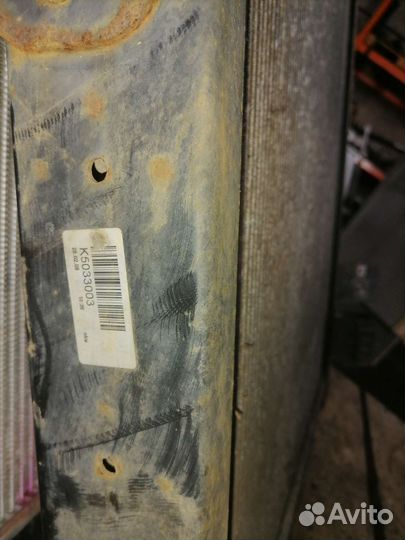 Радиатор Renault trucks Premium 2 (01.05)