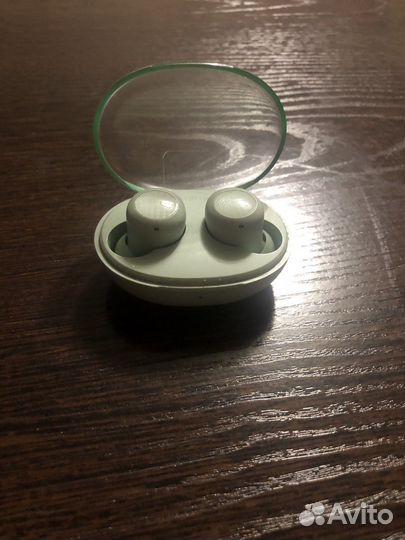 Беспроводные наушники realme