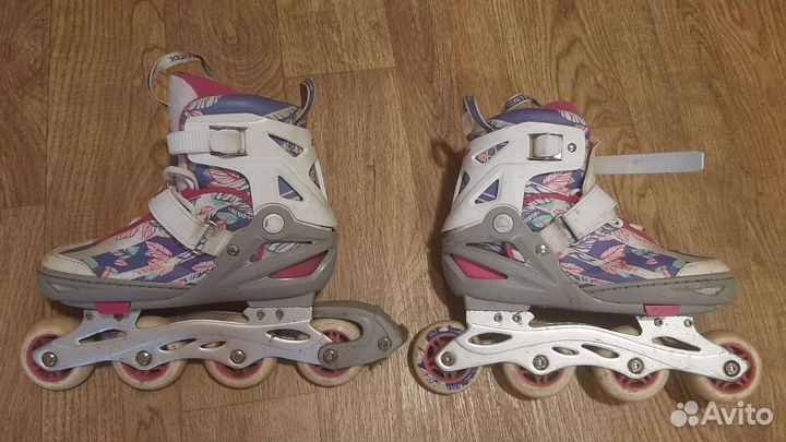 Роликовые коньки