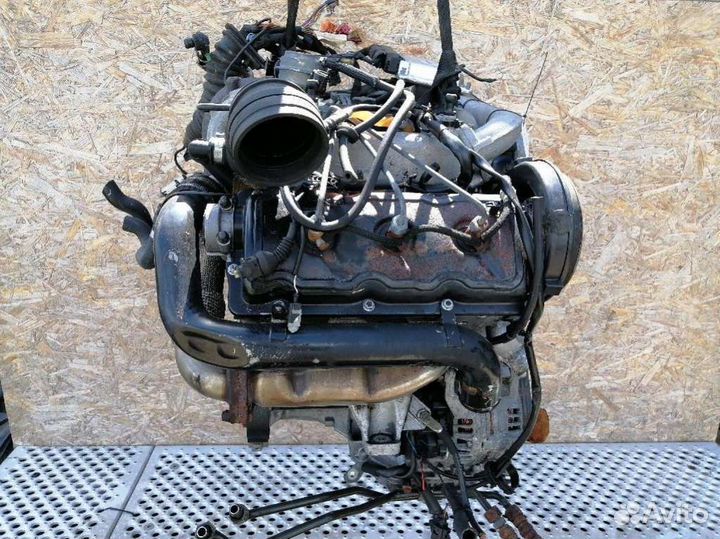 Двигатель Audi A4 B6 (S4,RS4) (2001 - 2005) AKE