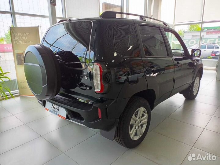 ВАЗ Niva Travel 1.7 МТ, 2023
