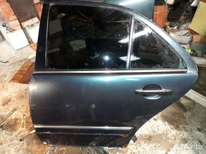 Двери mercedes 210