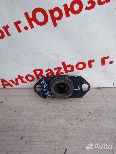 Подушка кпп верхняя renault megane 2