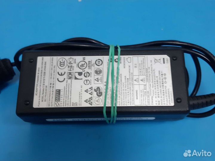 Блок питания для ноутбука samsung 65W
