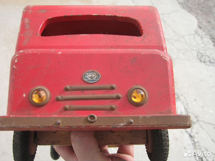 Старинная машина грузовик