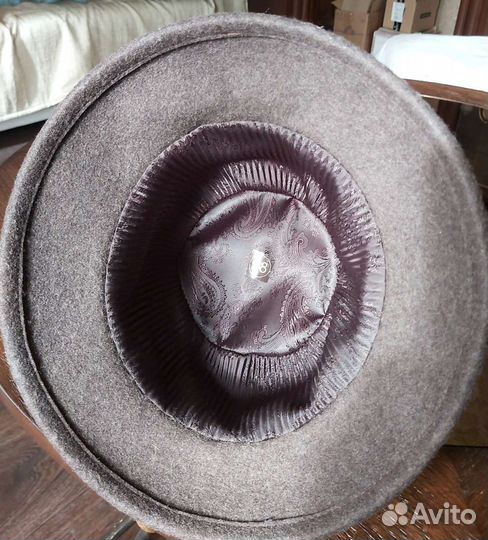 Шляпа фетровая женская