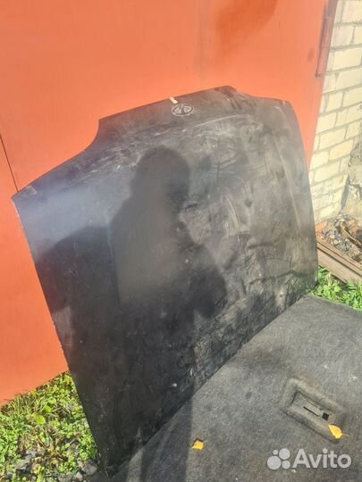 Капот на ваз 2114,дверь задняя правая