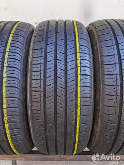 Kumho Solus TA31 215/55 R17 94V
