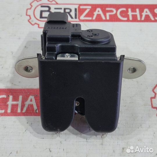 Замок крышки багажника Hyundai Creta GS