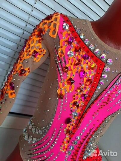 Купальник для художественной гимнастики