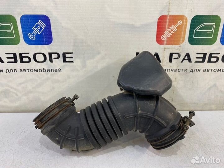 Патрубок воздушного фильтра Kia Rio 3 седан 1.4