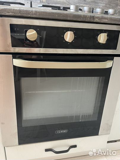 Духовой шкаф