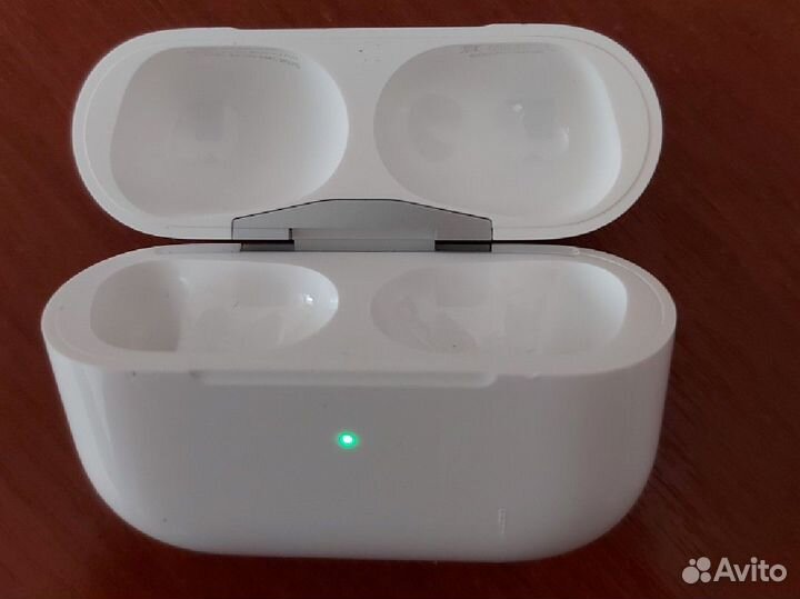 Кейс для airpods pro 2(А2700)