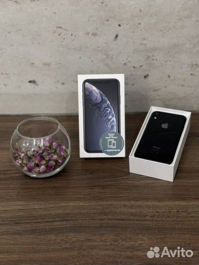 iPhone Xr, 128 ГБ