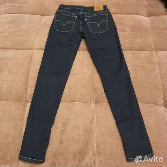 Джинсы женские Levi's, модель 710, W26 L28