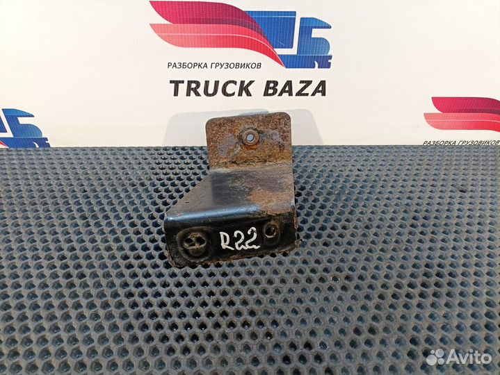 Кронштейн воздухозаборника Renault Premium