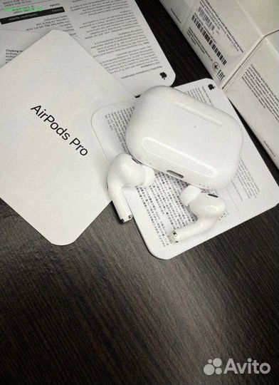 AirPods Pro 2: Слушайте, не отвлекаясь