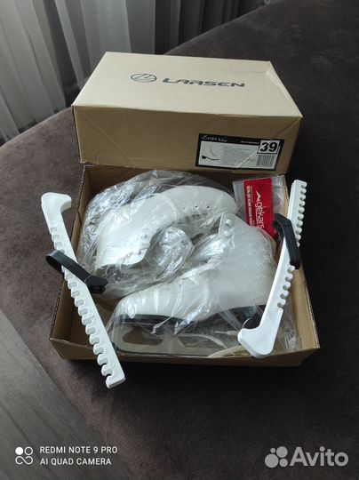 Коньки фигурные Larsen Nika, новые