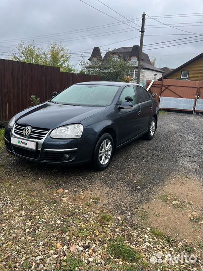 Volkswagen Jetta 1.6 AT, 2009, 149 000 км