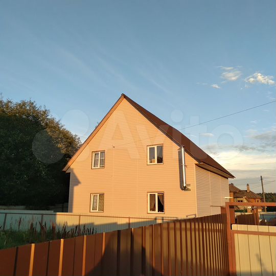 Дом 146 м² на участке 5 сот.