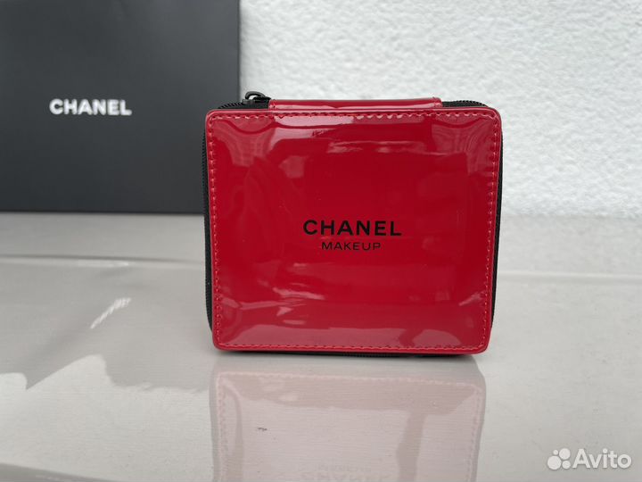 Косметичка Chanel,красная косметичка Chanel