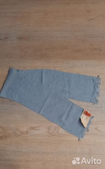 Кашне серого цвета